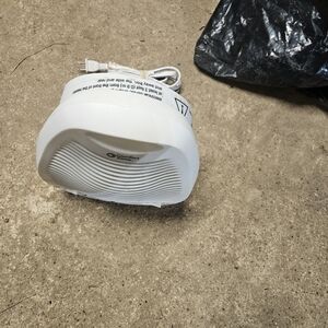 Comfort Zone White Portable Heater